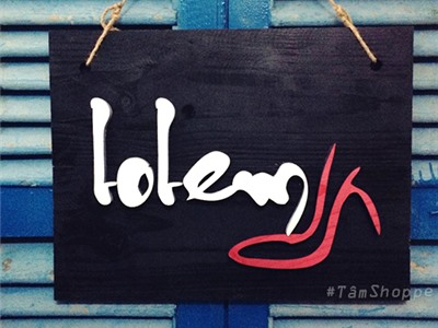 Bảng hiệu gỗ Shop giày Lọ Lem