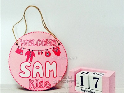 Bảng hiệu gỗ vẽ tay theo yêu cầu SAM KIDS