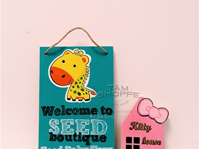 Bảng hiệu gỗ vẽ tay theo yêu cầu SEED Boutique