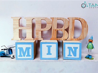 Chữ gỗ trang trí tiệc vẽ tay MIN