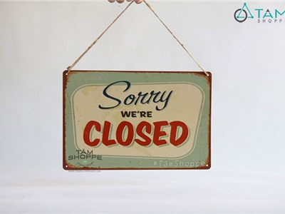 Bảng treo cửa CLOSED bằng thiếc Vintage