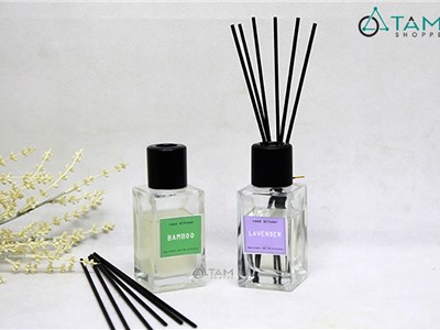 Bộ tinh dầu tự khuếch tán que đen lọ cao đơn giản 100ml