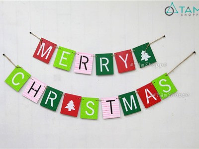 Dây treo chữ Merry Christmas thẻ gỗ vẽ tay