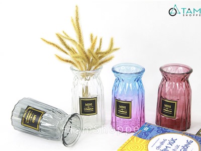 Lọ hoa thủy tinh trong suốt vát khía tem nhiều màu LHTT-59