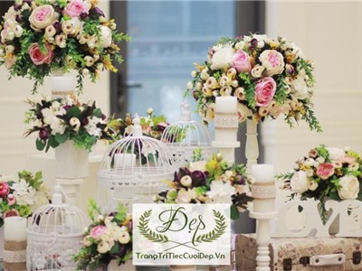 Lồng chim trang trí bàn ký tên, đón khách dễ thương đáng yêu