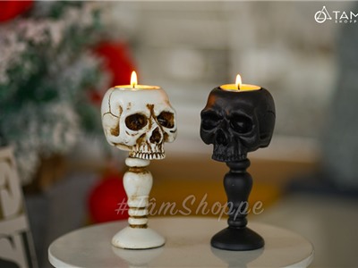 Chân nến đầu lâu trơn đế cao đen trắng CHN-30