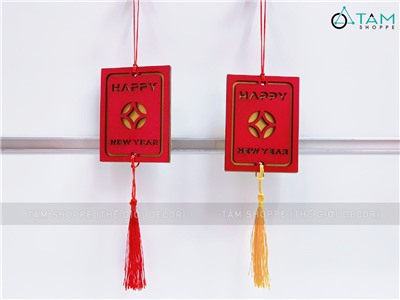 Dây treo Tết thẻ gỗ đỏ đồng tiền 2 lớp Happy New Year [Thủ công - Dày đẹp] DTR-TET-04