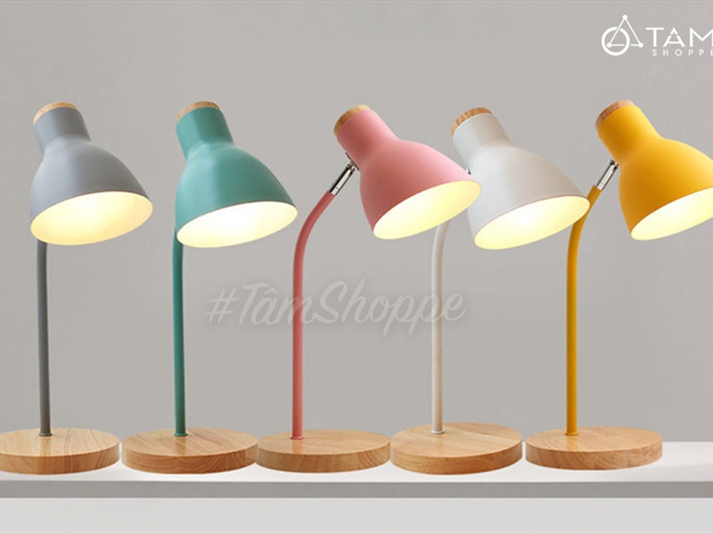 Đèn bàn học đế gỗ chụp phễu 5 màu Pastel Nordic Style DENBAN-02