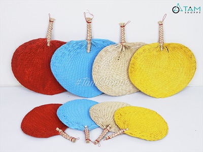 Quạt nan lá dừa đan tay thủ công nhiều màu QUAT-02