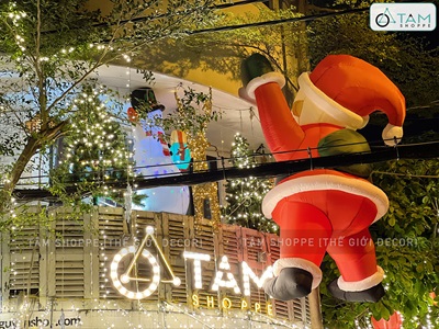 [ORDER 4-6 tuần] Mô hình ông già noel leo tường cao 2-3m bơm hơi tự động [Vải dày - Bơm xịn] BOMHOI-X-03