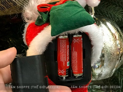 Ông già Noel điện tử leo thang có nhạc ONGGIANOEL-04