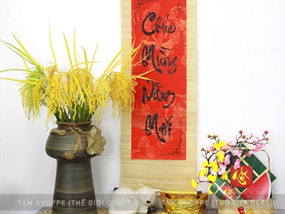 Tiểu cảnh Tết để bàn giỏ tre vuông mai đào bánh chưng C30cm TCĐB-TET-01