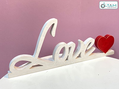 Chữ gỗ Love trái tim đỏ liền đế [Tự đứng - 15x38cm] CHUGO-08